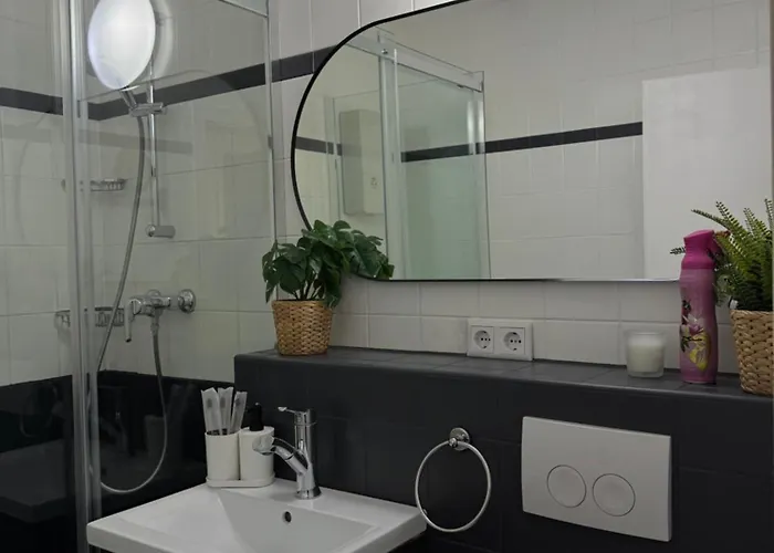 Wohlfuehl-apartment In Monheim *